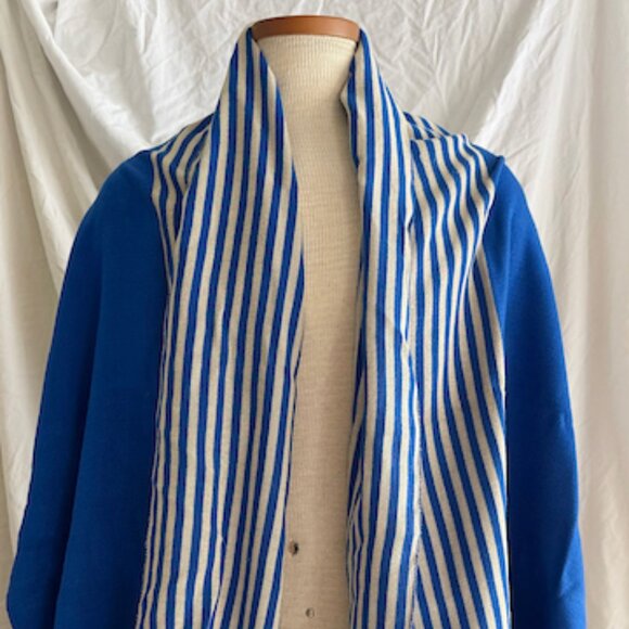 It's Scarf Season! - Picture 2 of 4